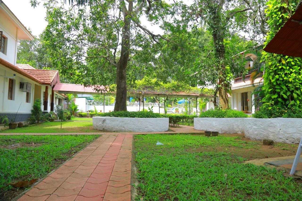 Ayuryogashram Heritage Thrissur Ngoại thất bức ảnh