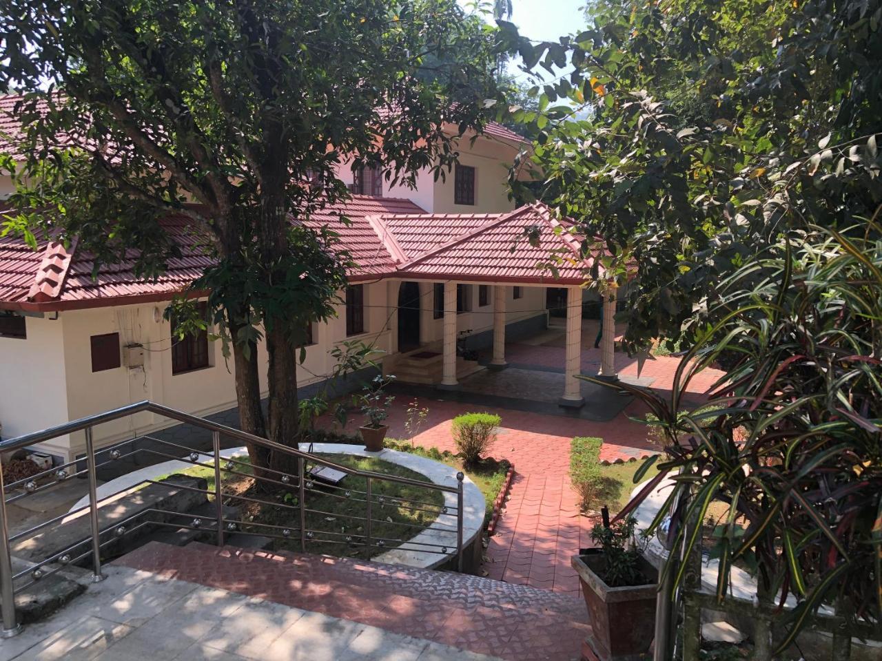 Ayuryogashram Heritage Thrissur Ngoại thất bức ảnh